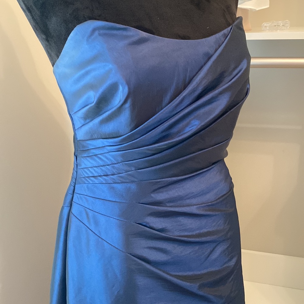 Alvina Valenta Formal Gown - Picture 3 of 7
